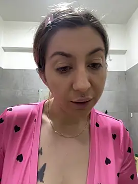 Snapshot of dalia0710 chatting on February 1, 2026, 1:53 pm dalia0710 online show from February 1, 2026, 1:53 pm