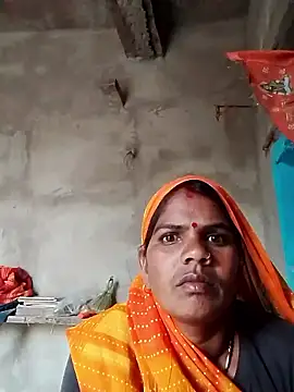 Snapshot of Hot_bhu6 chatting on January 12, 2026, 11:39 am Hot bhu6 online show from January 12, 2026, 11:39 am