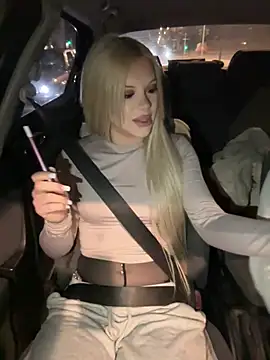 AlyssaFoxx  online show from February 22, 2026, 6:20 pm