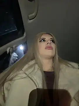 AlyssaFoxx  online show from March 13, 2026, 7:19 pm