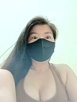 Lyly-68688 online show from May 7, 2026, 2:16 am