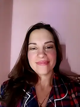 Snapshot of She-Moon chatting on January 17, 2026, 7:17 pm She-Moon online show from January 17, 2026, 7:17 pm