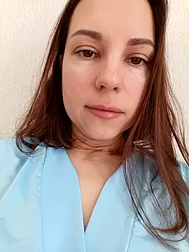 Snapshot of She-Moon chatting on February 24, 2026, 8:26 am She-Moon online show from February 24, 2026, 8:26 am