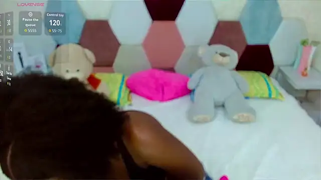 Snapshot of sabriana_smith1 chatting on April 22, 2026, 9:32 pm sabriana smith1 online show from April 22, 2026, 9:32 pm