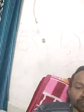 Snapshot of KGF786 chatting on February 6, 2026, 5:53 pm KGF786 online show from February 6, 2026, 5:53 pm