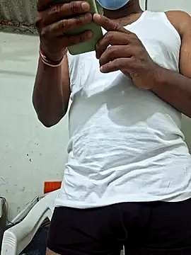 Snapshot of Kanna5115 chatting on February 14, 2026, 11:10 am Kanna5115 online show from February 14, 2026, 11:10 am