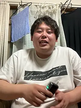 Snapshot of 82no_heya chatting on March 7, 2026, 5:40 pm 82no heya online show from March 7, 2026, 5:40 pm