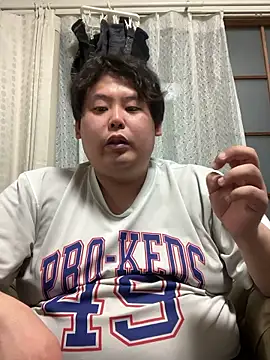 Snapshot of 82no_heya chatting on March 27, 2026, 4:41 pm 82no heya online show from March 27, 2026, 4:41 pm