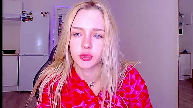 Snapshot of sailormoon666_ chatting on February 22, 2026, 4:15 am sailormoon666 online show from February 22, 2026, 4:15 am