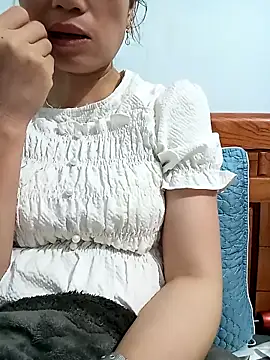 Snapshot of CML93 chatting on February 14, 2026, 1:00 pm CML93 online show from February 14, 2026, 1:00 pm