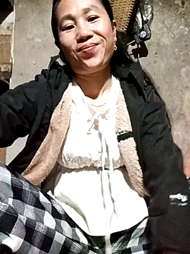 Snapshot of CML93 chatting on February 25, 2026, 12:44 am CML93 online show from February 25, 2026, 12:44 am