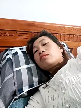 Snapshot of CML93 chatting on February 26, 2026, 10:43 pm CML93 online show from February 26, 2026, 10:43 pm