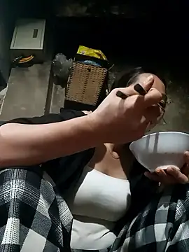 Snapshot of CML93 chatting on January 16, 2026, 12:58 am CML93 online show from January 16, 2026, 12:58 am