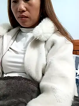 Snapshot of CML93 chatting on February 12, 2026, 1:38 am CML93 online show from February 12, 2026, 1:38 am