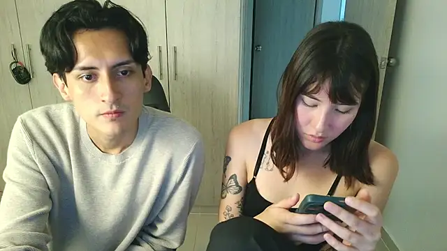 Snapshot of Onlypifex chatting on January 14, 2026, 2:04 am Onlypifex online show from January 14, 2026, 2:04 am