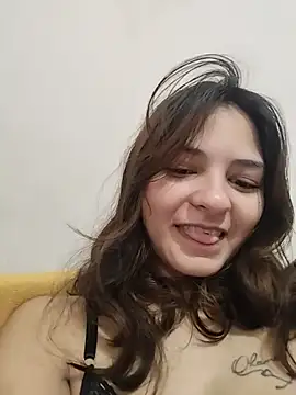 Snapshot of carazinho2128 chatting on June 24, 2026, 2:37 pm carazinho2128 online show from June 24, 2026, 2:37 pm