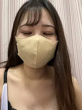 Snapshot of Runa_channel chatting on January 12, 2026, 9:27 am Runa channel online show from January 12, 2026, 9:27 am