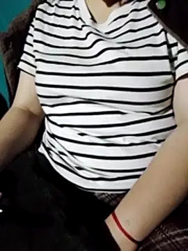 Zoe-666 online show from January 14, 2026, 4:21 pm