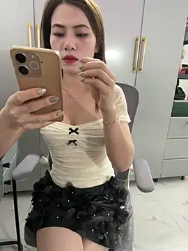 Llabi2k online show from April 5, 2026, 7:31 pm