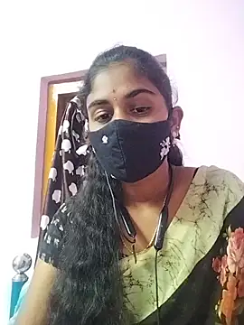 Tamil Hot RoyalQueen online show from January 15, 2026, 5:27 pm