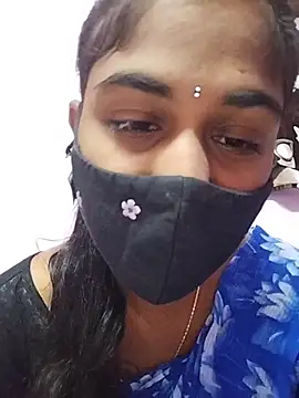 Snapshot of Tamil_Hot_RoyalQueen chatting on April 15, 2026, 3:05 pm Tamil Hot RoyalQueen online show from April 15, 2026, 3:05 pm
