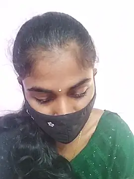 Snapshot of Tamil_Hot_RoyalQueen chatting on April 23, 2026, 5:36 am Tamil Hot RoyalQueen online show from April 23, 2026, 5:36 am