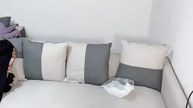 xixi 521 online show from February 7, 2026, 8:11 am