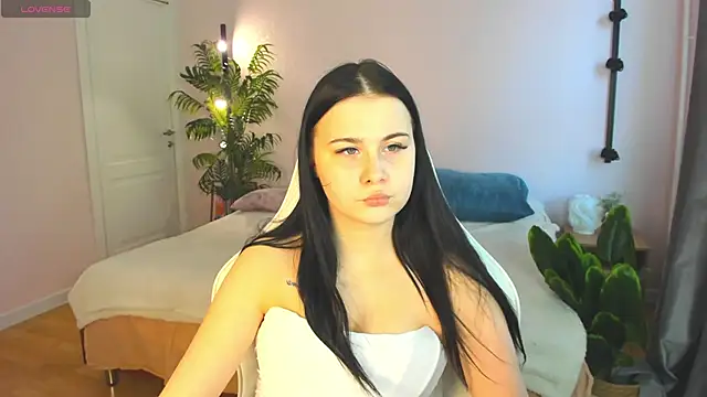 Snapshot of pinky_beby chatting on February 12, 2026, 9:31 am pinky beby online show from February 12, 2026, 9:31 am