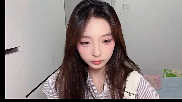 Snapshot of 1X-NanNan chatting on January 14, 2026, 1:59 pm 1X-NanNan online show from January 14, 2026, 1:59 pm