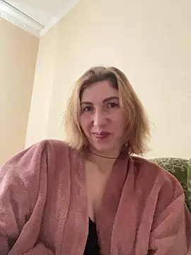  Crystal 2 online show from January 14, 2026, 6:39 am