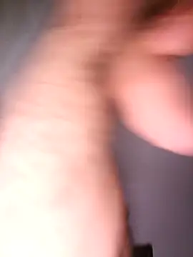 zafiro19xh online show from April 9, 2026, 8:26 pm