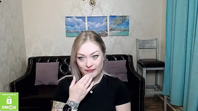 Snapshot of NellieNey chatting on January 13, 2026, 9:46 am NellieNey online show from January 13, 2026, 9:46 am