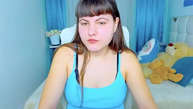 Miss  Poly online show from February 14, 2026, 9:42 am