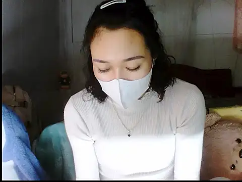 Snapshot of Onikimii chatting on February 9, 2026, 7:39 am Onikimii online show from February 9, 2026, 7:39 am