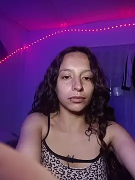 AlexxaAndRileyy online show from June 10, 2026, 6:20 pm