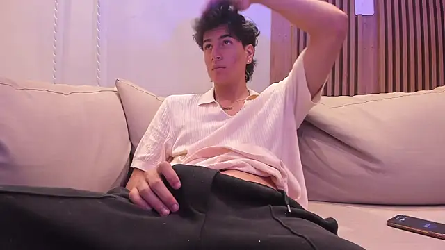 Snapshot of noahx_valko chatting on January 13, 2026, 1:59 pm noahx valko online show from January 13, 2026, 1:59 pm