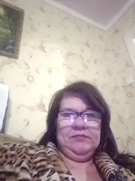 NysiOlsen online show from April 12, 2026, 6:44 pm