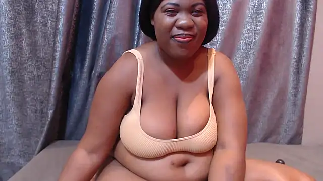 SweetyPieSA online show from April 8, 2026, 3:13 pm