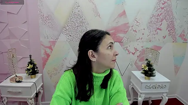 Snapshot of Amazing_Eva212 chatting on January 13, 2026, 11:36 am Amazing Eva212 online show from January 13, 2026, 11:36 am