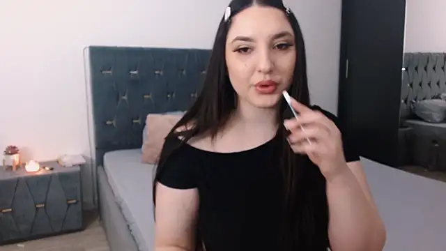 Snapshot of JaquelineLaurent chatting on July 4, 2026, 10:03 pm JaquelineLaurent online show from July 4, 2026, 10:03 pm