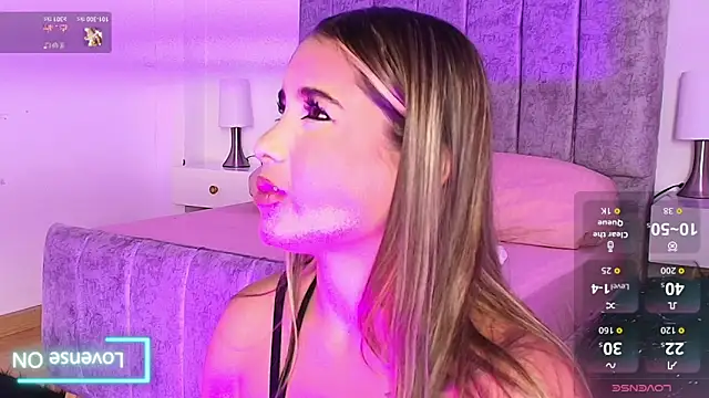 Lucy Carson  online show from February 25, 2026, 3:29 am