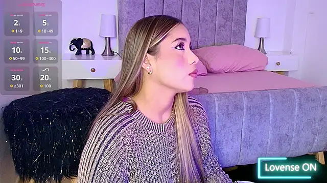 Lucy Carson  online show from February 17, 2026, 4:21 am