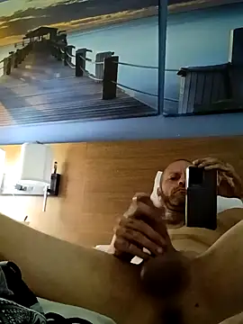 Snapshot of sterng6969 chatting on March 15, 2026, 1:40 pm sterng6969 online show from March 15, 2026, 1:40 pm