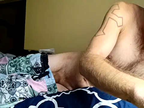 Snapshot of sterng6969 chatting on March 17, 2026, 9:56 am sterng6969 online show from March 17, 2026, 9:56 am