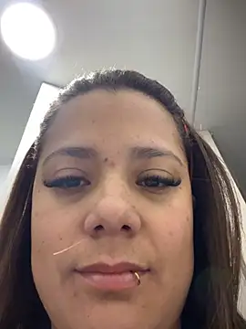 Snapshot of Pretty__Milf chatting on February 26, 2026, 9:20 am Pretty Milf online show from February 26, 2026, 9:20 am