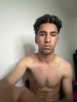 Snapshot of junithocc chatting on January 13, 2026, 2:37 am junithocc online show from January 13, 2026, 2:37 am