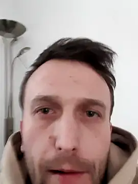 Snapshot of divoky chatting on January 13, 2026, 9:35 am divoky online show from January 13, 2026, 9:35 am