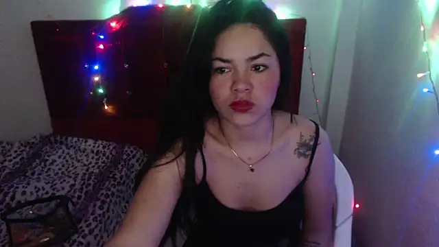 Snapshot of Loriiiany chatting on March 10, 2026, 5:00 am Loriiiany online show from March 10, 2026, 5:00 am