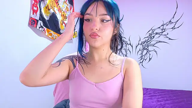 dollmeow online show from February 5, 2026, 11:00 pm