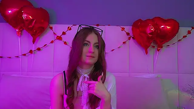 Snapshot of SofiaSarvain chatting on February 12, 2026, 6:02 am SofiaSarvain online show from February 12, 2026, 6:02 am